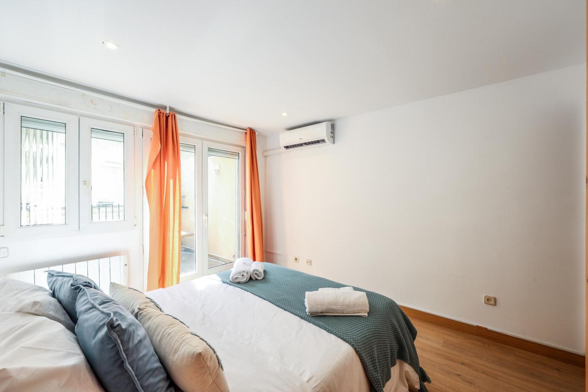 Top Gran Via Houses マドリード エクステリア 写真